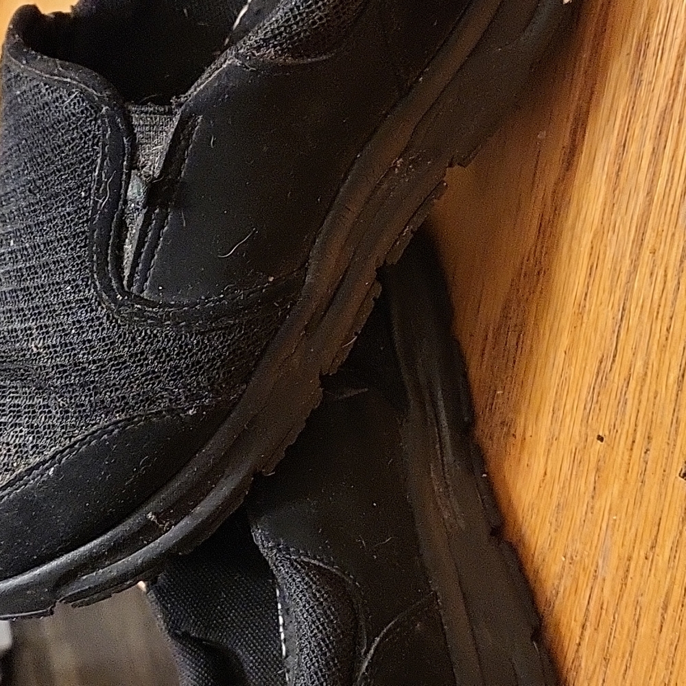 Work shoes - Picture 3 of 3